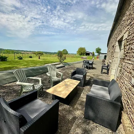 펜션 Des Hirondelles Saint-Senier-de-Beuvron